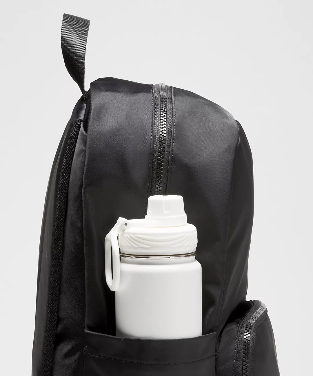 Alpha Delta Pi lululemon Everywhere Backpack 22L with Crest – Sorority Letters Shop