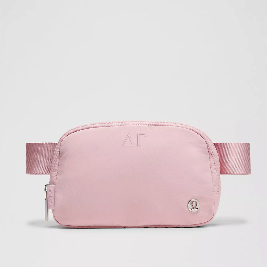 LIMITED EDITION Delta Gamma lululemon Everywhere Belt Bag LIMITED EDITION Delta Gamma lululemon Everywhere Belt Bag