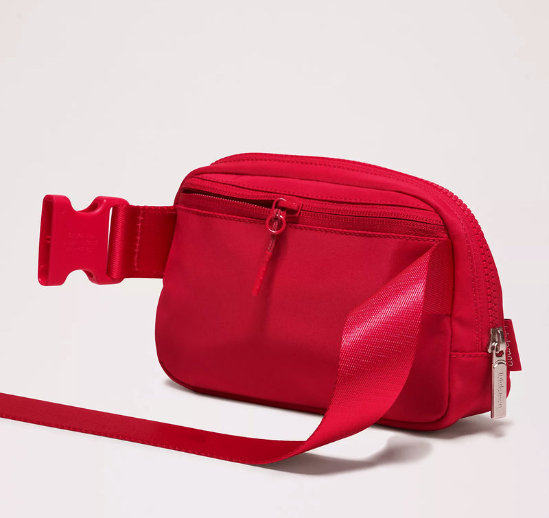Alpha Chi Omega lululemon Everywhere Belt Bag - True Red